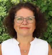 Dr. Corinna Zander
